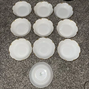 Hutschenreuther Selb Bavaria China Racine Gold Trim 5" Fruit Bowls - Set of 10 - Picture 1 of 3