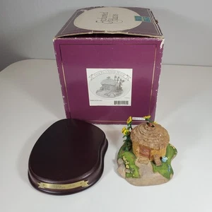 Damaged Disney WDCC Enchanted Places Fifer Pigs Straw House 3 Little Pigs Box - Picture 1 of 7