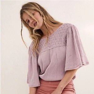 Free People Body Lavendel gesmokt bestickt Gr. L Boho Flatterärmel - Bild 1 von 15