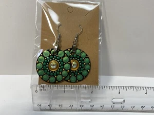 Pendientes colgantes pintados a mano con arte de punto mandala por JaDeL - Imagen 1 de 2