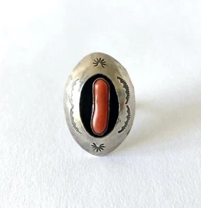 Native American Sterling Silver Red Coral Navajo Ring - Picture 1 of 3