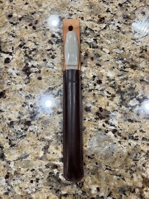 Archivo de cabeza ancha de tiro con arco Fred Bear de colección con funda de cuero original recurvo 1 Foto 1 de 3