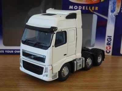 CORGI HAULIERS OF RENOWN VOLVO FH 6X2 WHITE TRUCK CAB MODEL CC14000 1:50 - Image 1 of 4