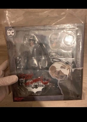 DC Comics Soap Studios: The Joker - The Dark Knight Action Figure 1:12 Scale - Bild 1 von 4