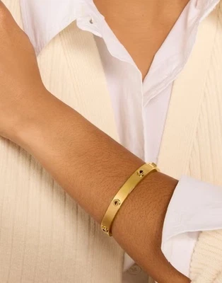 Brazalete Kate Spade New York Spot The Spade Tachonado Bisagras Chapado en Oro Nuevo con Etiquetas Foto 1 de 3
