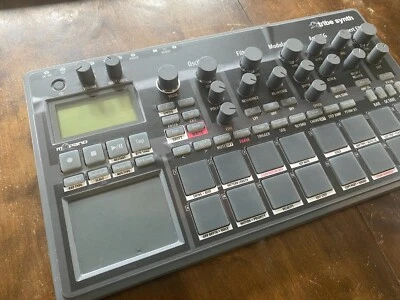 KORG ELECTRIBE2 grauer Synthesizer Sequencer Music Production Station Sampler - Bild 1 von 4