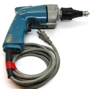 MAKITA DRYWALL SCREWDRIVER SCREWGUN 6801DBV WORKS GREAT USED CONDITION 115V - Picture 1 of 6