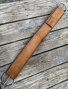 Lightly used 32" Schutz Bros  padded leather Western cinch w/SS buckles - Picture 1 of 4