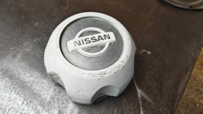 2000-2004 Nissan Xterra Frontier Truck OEM Wheel Center Cap Hubcap 40315-7Z110 - Image 1 of 4