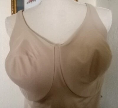 Sujetador con aros beige base Maidenform Flexees 44DD gancho y entrepierna en V espalda Foto 1 de 4