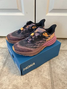 Hoka One One Purple/Orange Speedgoat 5 Athletic Performance Sneakers Youth Sz 6 - Picture 1 of 10