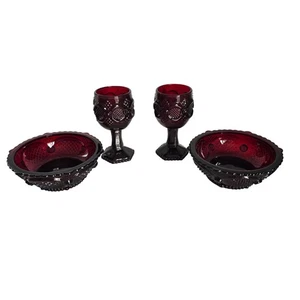 Vintage Avon Cape Cod Schalen Kelche Rubinrot Glas 1978 4er Set Festlich Klassiker - Bild 1 von 20