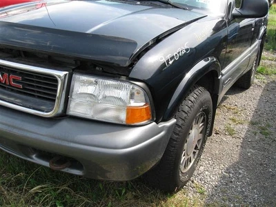 Faro pasajero GMC Canadá solo se adapta a 98-05 Blazer S10/Jimmy S15 517389 Foto 1 de 4