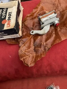 MORRIS MINOR 1000 (1962-71) REAR BRAKE WHEEL CYLINDER GWC 1116 - Picture 1 of 6