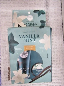 WOOLZIES~~PERFECT PAIRINGS~~VANILLA MINT~~HAND CREAM + LIP MASK NIB 70 - Picture 1 of 4