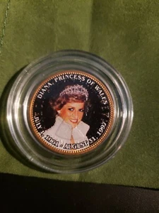 Princess Diana of Wales Painted / Colorized UK Penny 1967 Bronze Currency Coin - Picture 1 of 2