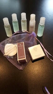 Gift Packs with Travel Toiletries - Picture 1 of 2