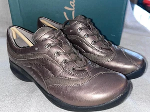 NIB Clark's in motion hike leather lace up walking shoes- pewter 6 - Picture 1 of 7
