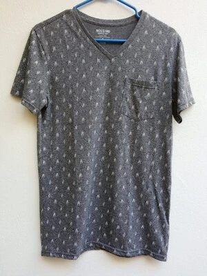 Camiseta Mossimo Cuello en V Hombre Gris Manga Corta Talla Pequeña  Foto 1 de 4