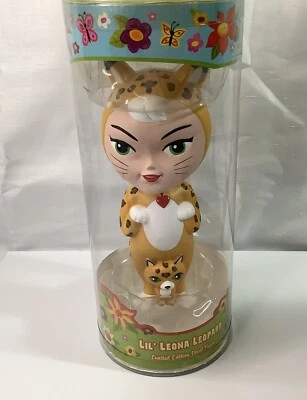 ‘07 NOS Dark Horse Lil Leona Leopard Lisa Petruccis Kickass Kuties Vinyl Figure - Image 1 of 4
