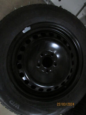 Winterkomplettrad orig. Ford Mondeo ab 10.2017 Nokian WR D4 215/60 R16 99H XL - Bild 1 von 3