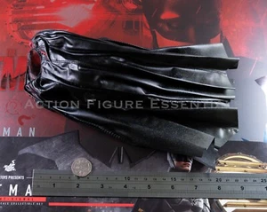 Hot Toys The Batman Cape versione corta 1/6 pezzi esclusivi MMS641 - Foto 1 di 6