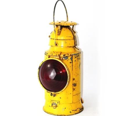 Vintage PRR Handlan Caboose Lantern: Pennsylvania Railroad Collectible - Image 1 of 4