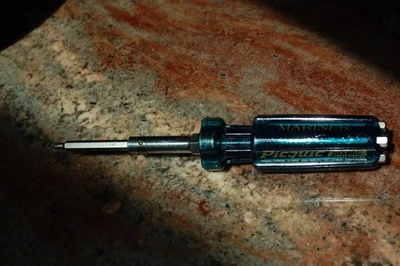 PICQUIC MARINER Screwdriver Multi-Bit Driver w/ 7 Bits - Perfect For Any Boater  - Image 1 of 4