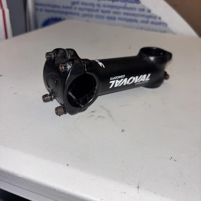 Oval Concepts Threadless Stem 313 31.8mm 110mm Black - Image 1 of 4