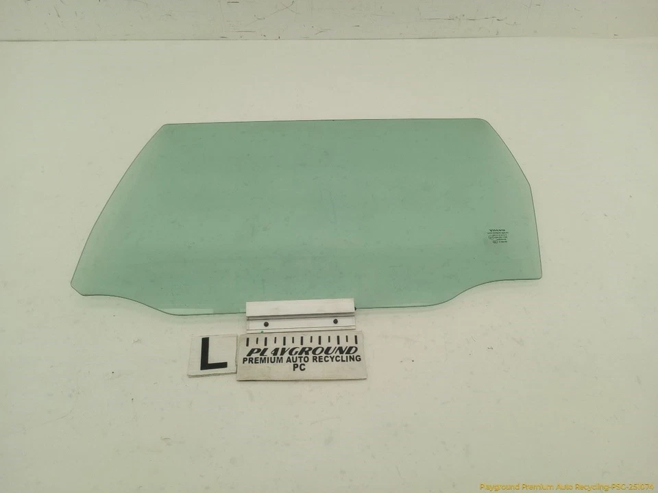 Volvo XC70 V70 Driver Left Rear Door Window Glass Fits 2001-2007 01 02 03 04 05 - Image 1 of 4