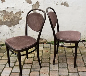 2 ORIGINAL THONET 215P Bugholz-Stuhl Bistrostuhl Kaffeehausstuhl Designklassiker - Bild 1 von 5