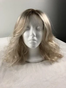High quality professional wig Blonds - Picture 1 of 8