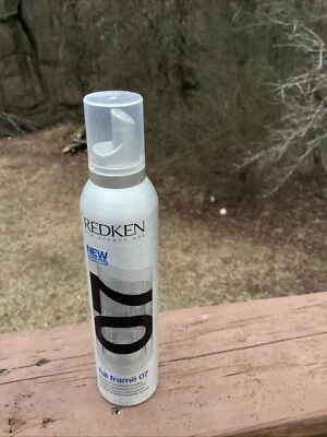 Mousse Volumizadora Protetora Redken Full Frame 07 8,5 oz NOVA!! - Imagem 1 de 4