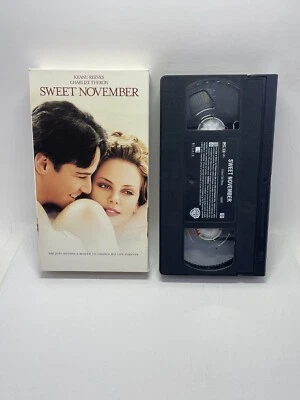 Sweet November, VHS Tape 2001, Charlize Theron, Keanu Reeves ** Free Shipping!! Foto 1 de 4