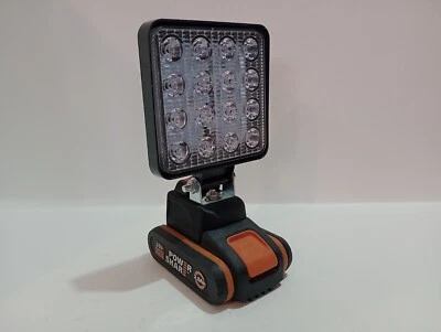Faretto LED 48W, IP 67 per batterie Worx 20V 2-4A li-ion - Image 1 of 4