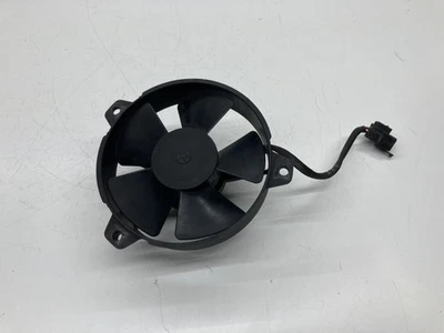 Ventilador eléctrico original Yamaha XC 300 2003-2006 H314E - Imagen 1 de 4