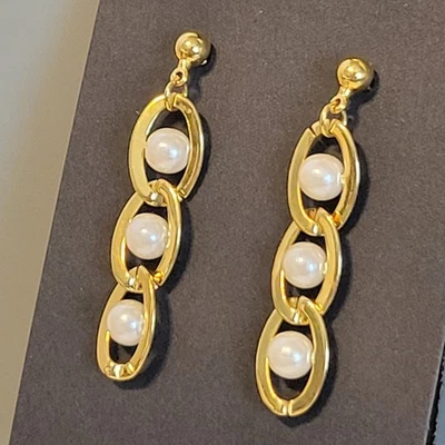 Pendientes colgantes Avon tono dorado perlas de imitación triple eslabón cadena pasador trasero vintage Foto 1 de 4