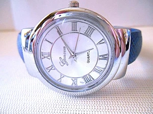GENEVA 2634 Silvertone & Blue Bracelet Watch - New Battery - Picture 1 of 6