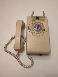 Vintage ITT Rotary Wall Mount Telephone Light Tan 1989 Bell Phone Dial Up Works - Picture 1 of 12