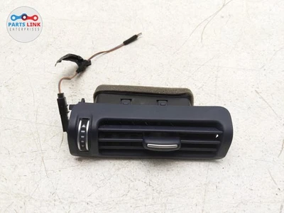 Bentley Bentayga 2016-20 trasero derecho pilar ventilación aire acondicionado rejilla persiana moldura azul Foto 1 de 4