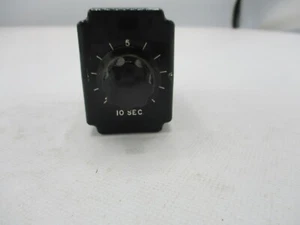 STRUTHERS-DUNN MODEL 42-10 0-10 SEC. SOLID STATE TIMER - Picture 1 of 3