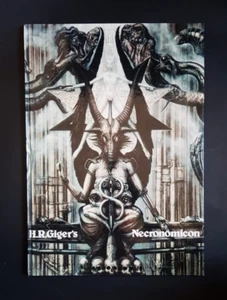 H. R. Giger's Necronomicon; H.R. Giger; Hardcover; Lappan; 1st pages removed - Bild 1 von 7
