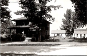 Cartolina RPPC Even Tide Lodge Cottages Rooms Austin Michigan MI c.1940-1950 R677 - Foto 1 di 1