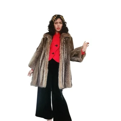 复古毛皮大衣银色尖浣熊髋部长度 Revillon 波西米亚风格 尺寸 M — 第 1/4 张图片