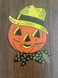 Halloween Die Cut PUMPKIN SCARECROW Made In USA ~ Vintage H. E. Luhrs ~ - Picture 1 of 2