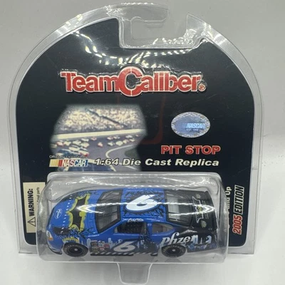 NASCAR 2005 Mark Martin #6 Pfizer/Batman Begins 1/64 Scale Diecast Team Caliber - Image 1 of 2