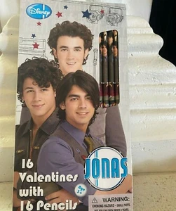 Disney, Jonas Brothers, 16 Valentines Day Cards, 16 Pencils Vintage, Collectors - Picture 1 of 8