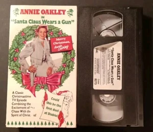 Annie Oakley in "Santa Claus Wears a Gun" VHS 1957 (1991) Goodtimes Home Video - Picture 1 of 2
