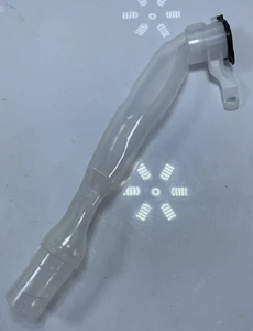 85301-42020 INGRESSO VASCHETTA LIQUIDO TERGICRISTALLI ORIGINALE TOYOTA RAV4 OEM - Picture 1 of 5