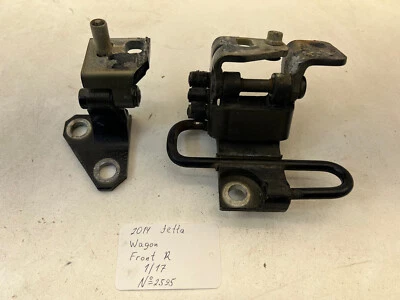 2011-2014 年大众捷达货车前右上下门铰链原始设备制造商。 — 第 1/4 张图片